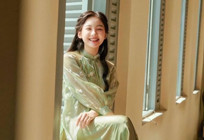 Hot girl 2K2 đóng Lật Mặt 7: Đổi style nổi loạn khiến hơn 2,4 triệu người choáng ngợp