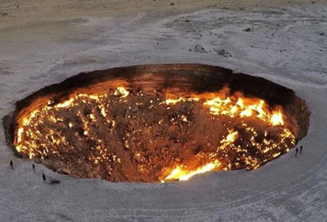 Bí ẩn ‘cổng địa ngục’ được chính tay con người ‘mở ra’: Cháy hơn 50 năm không ai dập được!