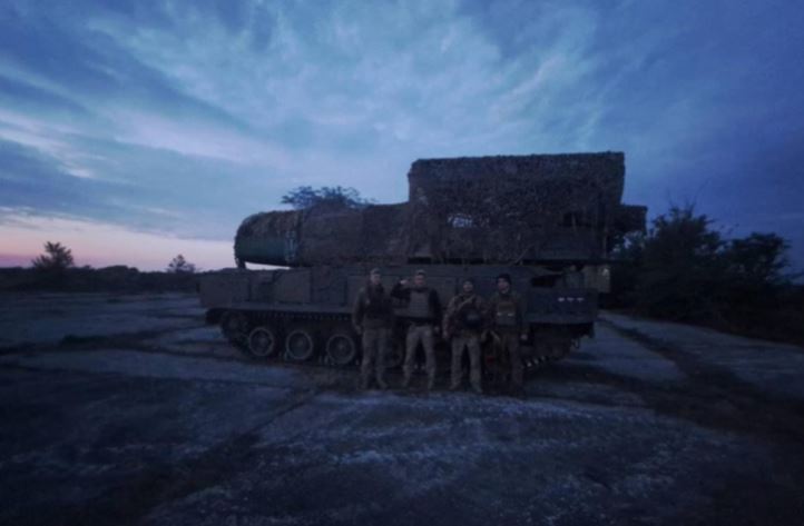 Hình ảnh đầu tiên về hệ thống phòng không ‘lai’ vũ khí Mỹ và Liên Xô