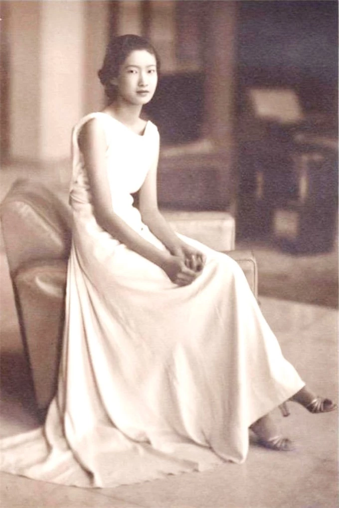 Hoàng hậu Nam Phương thời trẻ (ảnh tư liệu).