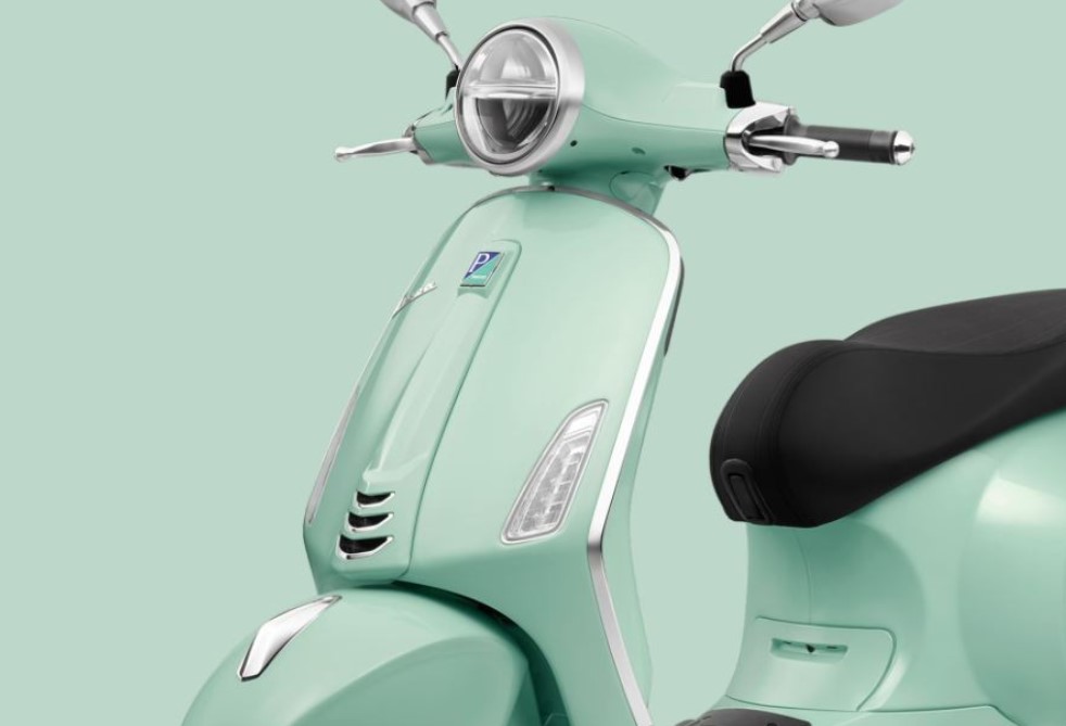 Quên Honda SH đi, ‘vua xe ga’ Ý đẹp long lanh ra mắt giá 69,8 triệu đồng, có phanh ABS cực xịn sò