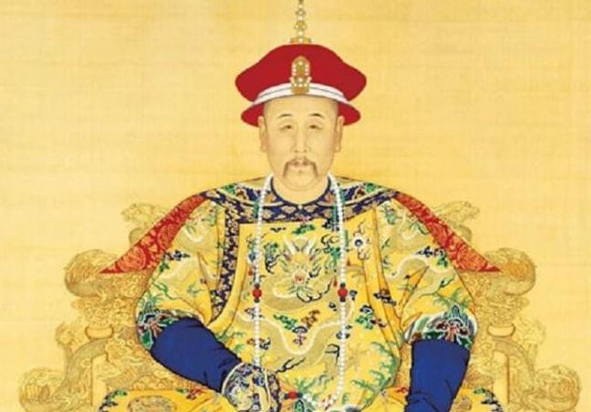 Tại sao Càn Long lại sống lâu hơn Ung Chính nhiều như vậy? Bởi vì Ung Chính đã mắc một trong những khuyết điểm của nhiều vị Hoàng đế