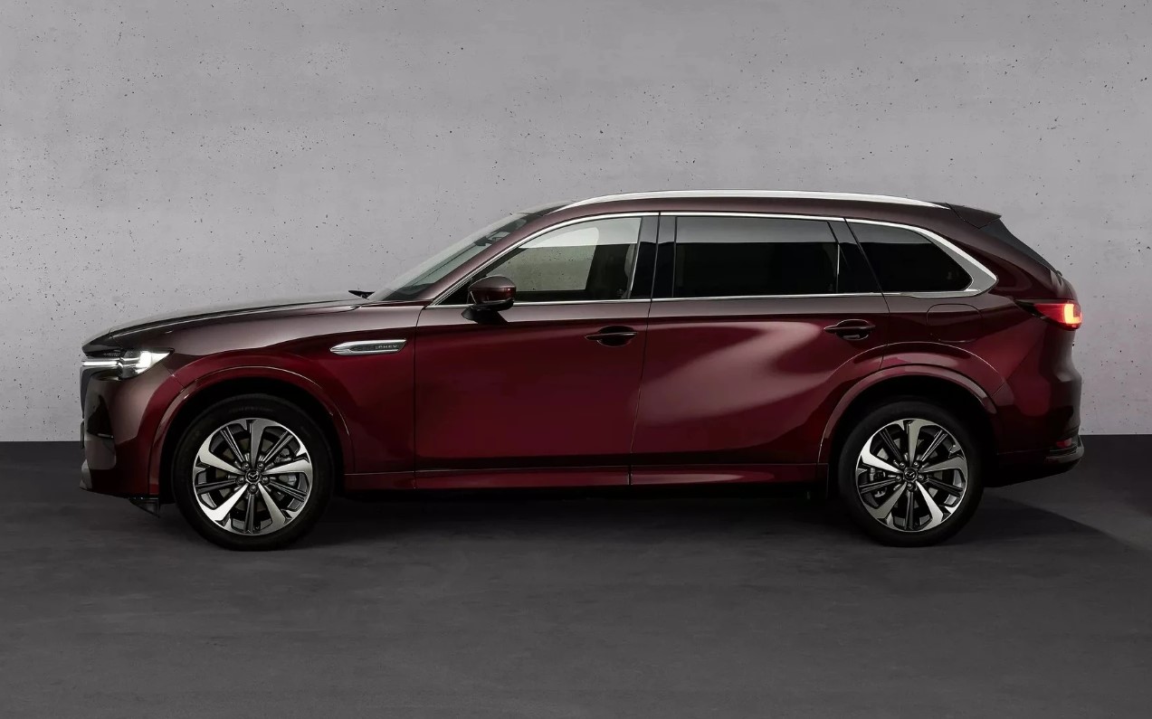 Cận cảnh Mazda CX-80 hoàn toàn mới, thay thế cho CX-8