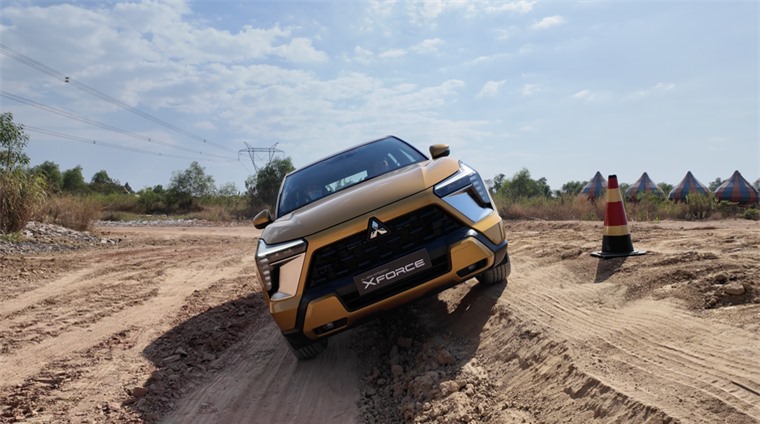 Trải nghiệm nhanh vận hành Mitsubishi XForce: Vượt trên kỳ vọng, giá bán hấp dẫn ảnh 5