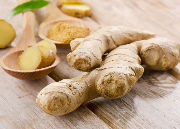 Gừng kết hợp với 1 loại táo sẽ được thứ trà tăng cường dương khí, người hay bị lạnh càng nên dùng