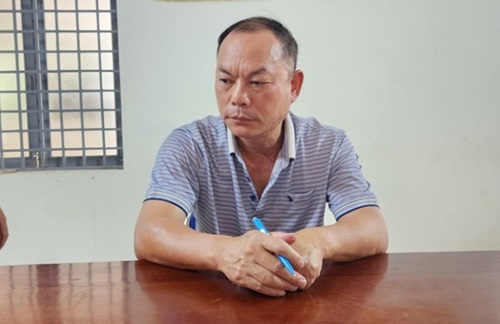 B&#x1EAF;t th&#xEA;m &#x111;&#x1ED3;ng ph&#x1EA1;m v&#x1EE5; l&#x1EEB;a &#x111;&#x1EA3;o ph&#xE2;n l&#xF4; b&#xE1;n n&#x1EC1;n &#x1EDF; Ph&#xFA; Qu&#x1ED1;c