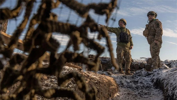 Binh sĩ Ukraine trên mặt trận Kharkov. (Ảnh: AFP)