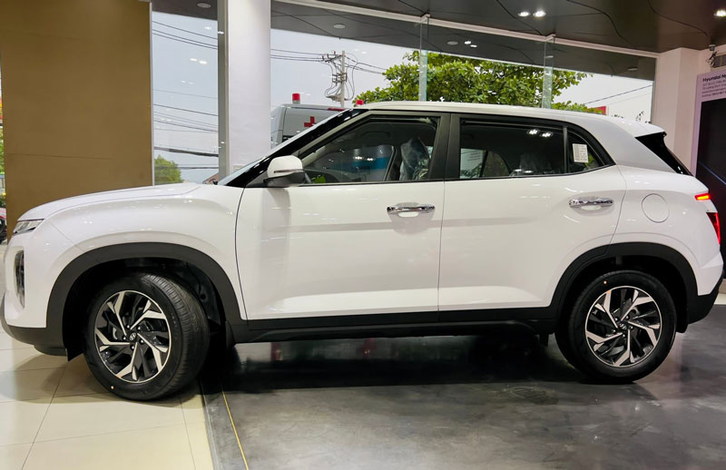 Bảng giá xe Hyundai tháng 6/2024: Accent 2024 lên kệ