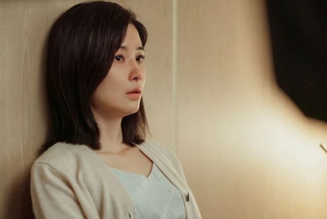 Sướng rơn khi bóc phong bì mừng cưới dày cộm, nhưng lúc mở ra tôi tái mặt còn chồng giận dữ đòi ly hôn