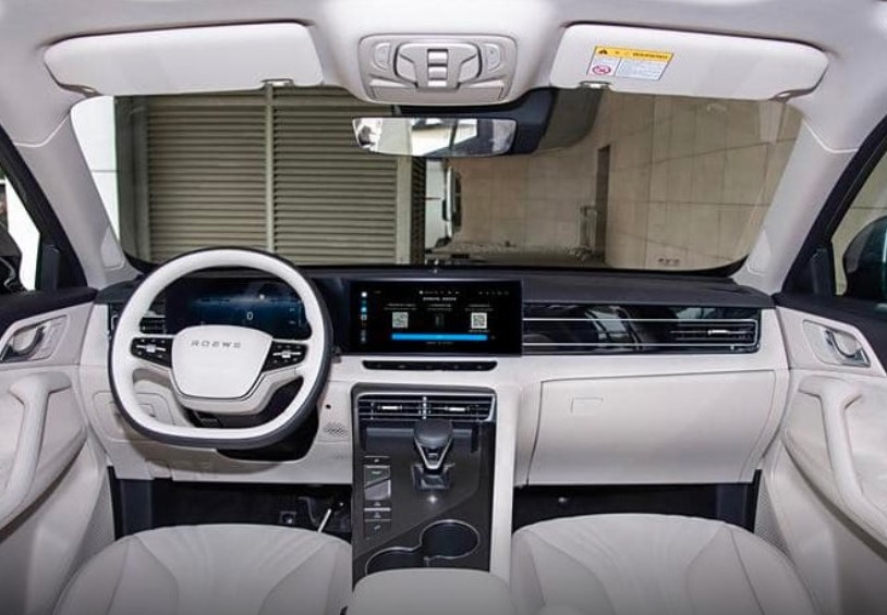 SUV "nồi đồng cối đá": Giá khởi điểm 421 triệu đồng, tiêu thụ 3,8 L/100km