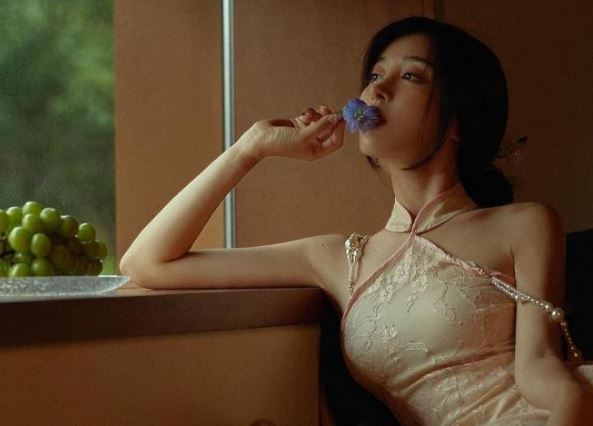 Ngỡ ngàng khi thấy chồng cũ bất ngờ xuất hiện trong nhà, tôi hoang mang không biết mình có nên tái hôn hay không?