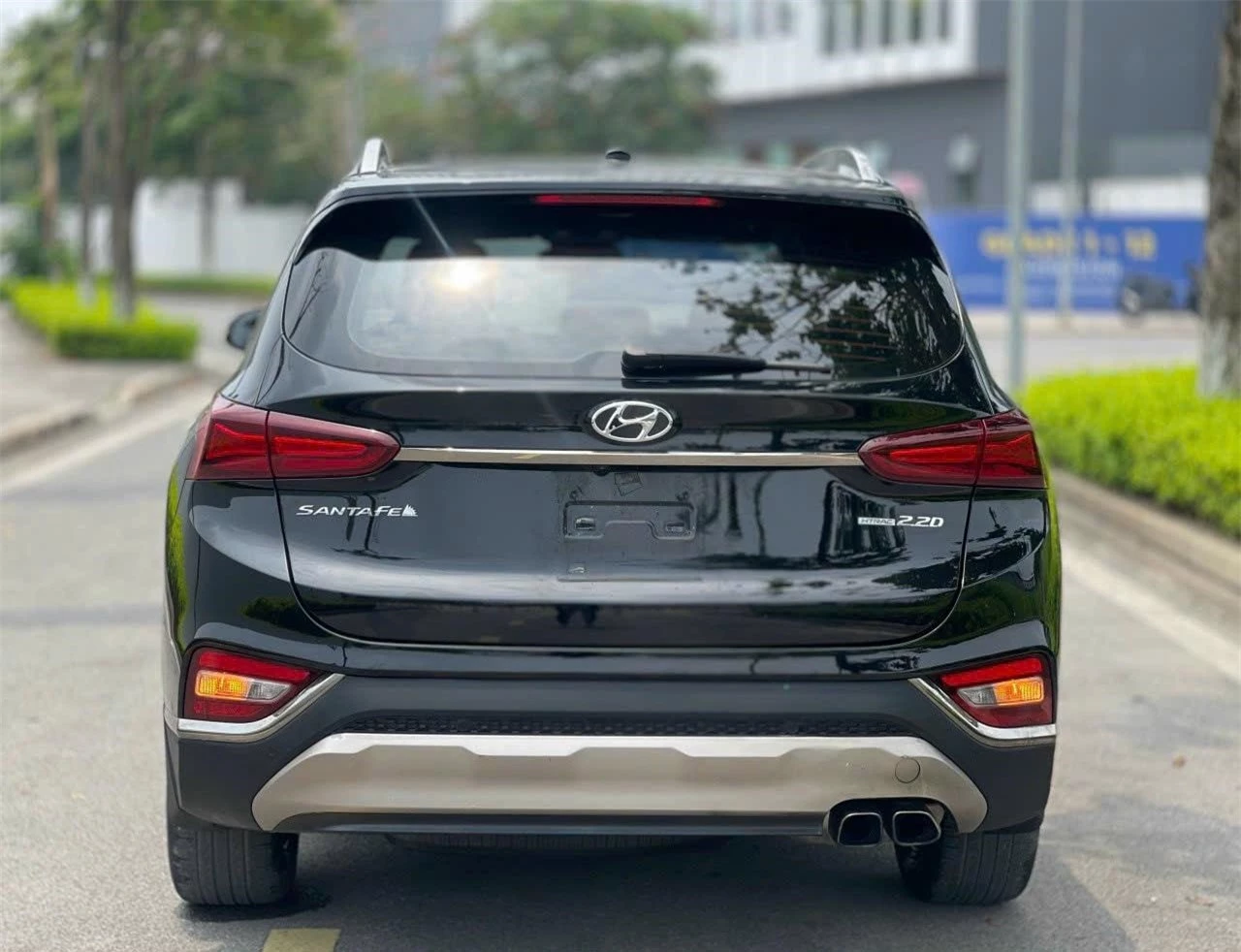 Ngỡ ngàng mức giá chào bán của Hyundai Santa Fe 2019 sau 5 năm lăn bánh tại Việt Nam 473728