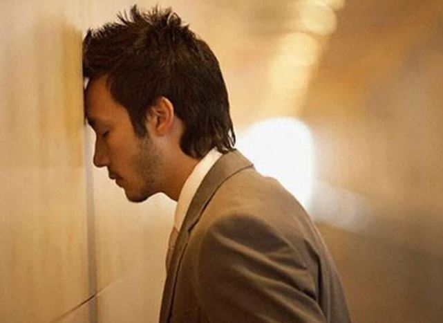 Bắt quả tang chồng đi nhà nghỉ với tình cũ, vợ quyết ly hôn nhưng sau 2 tuần cô lại phát hiện bí mật từ những dữ liệu trên camera