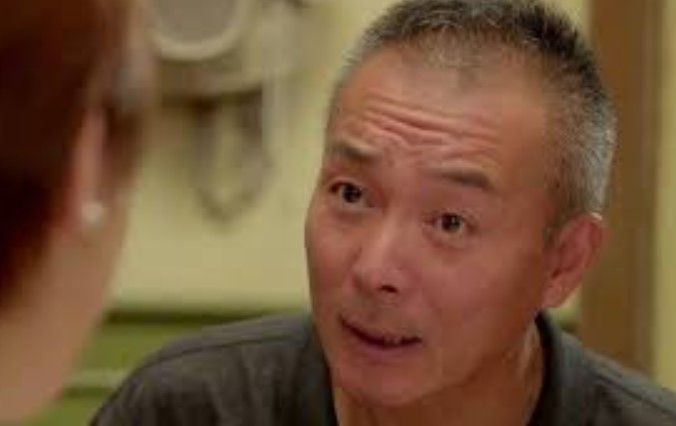 Bố chồng đòi vào viện dưỡng lão, tôi lặng lẽ vào thăm để rồi khóc sưng mắt trước lời bộc bạch của ông với bạn cùng phòng