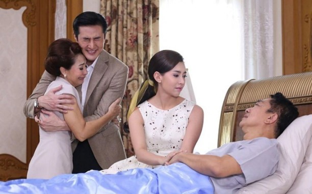 Biết mình bị bệnh, bố chồng lập tức đòi về quê, nghe lý do ông nói mà vợ chồng tôi chua xót đau lòng