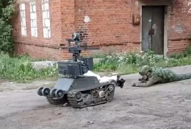 Một robot chiến đấu của Nga (Ảnh minh họa: Top War).