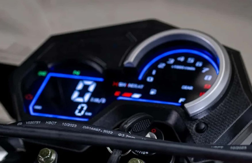 Quên Yamaha Exciter và Honda Winner X đi, ‘tân binh’ côn tay 175cc cực đẹp ra mắt, giá 68 triệu đồng