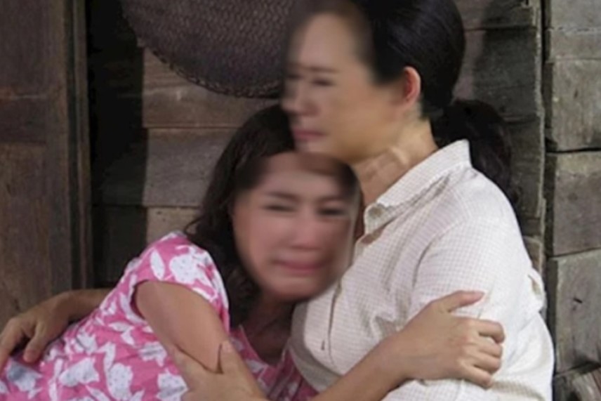 Vay mượn cho con gái ăn học nhưng vừa ra trường con kết hôn luôn, 10 năm tôi trả chưa hết nợ mà con rể sắp xây nhà 3 tỷ