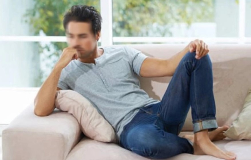 Vợ con qua đời, anh rể không rơi một giọt nước mắt nhưng tang sự xong xuôi, biểu hiện của anh làm cả 2 gia đình tá hỏa