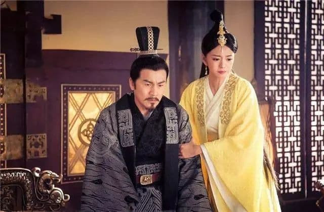 Độc Cô Tín có con mắt tinh đời, gả 3 - 4 người con gái đều trở thành Hoàng Hậu, rốt cuộc là ông đã làm thế nào?