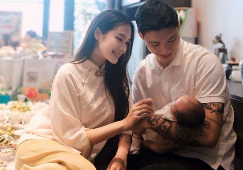 Hội tuyển thủ nô nức chúc mừng Văn Hậu lên chức "bố", tiết lộ hình ảnh Doãn Hải My trong mắt bạn bè của chồng tốt cỡ nào