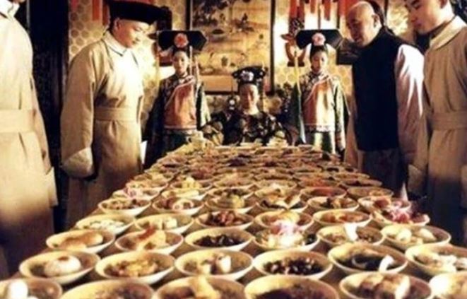 3 điều Từ Hi Thái hậu thích làm nhất trong những năm cuối đời, 1 điều gây ám ảnh đến hiện tại