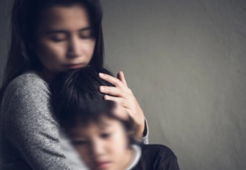 Đang làm thì nhận điện thoại của vợ báo tin sốc óc khiến tôi bủn rủn tay chân: Nguyên nhân từ mảnh giấy chi chít chữ