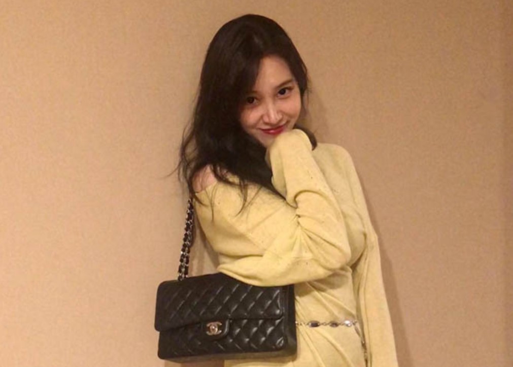 Nhan sắc 'nữ thần điền kinh' Wu Yanni