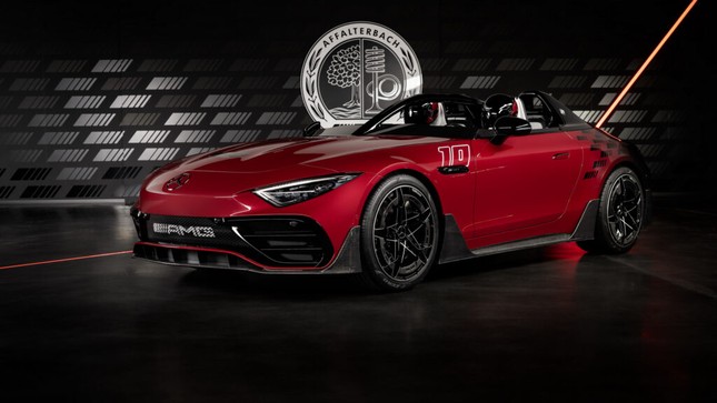 Chiêm ngưỡng Mercedes-AMG PureSpeed hoàn toàn mới, giới hạn 250 chiếc
