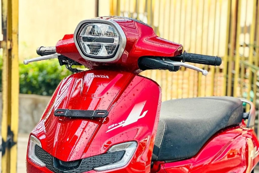 Quên Air Blade đi, ‘vua xe ga’ 160cc của Honda vừa về Việt Nam đã giảm giá cực mạnh, dân tình xôn xao
