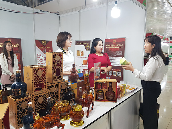 Hội chợ hàng Việt Đà Nẵng 2024 tôn vinh sản phẩm OCOP