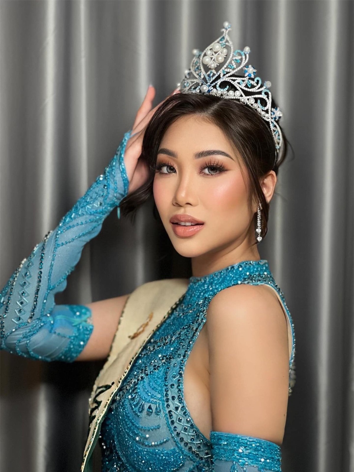 Nhan sắc ba người đẹp Việt vào đề cử Vẻ đẹp vượt thời gian ảnh 17