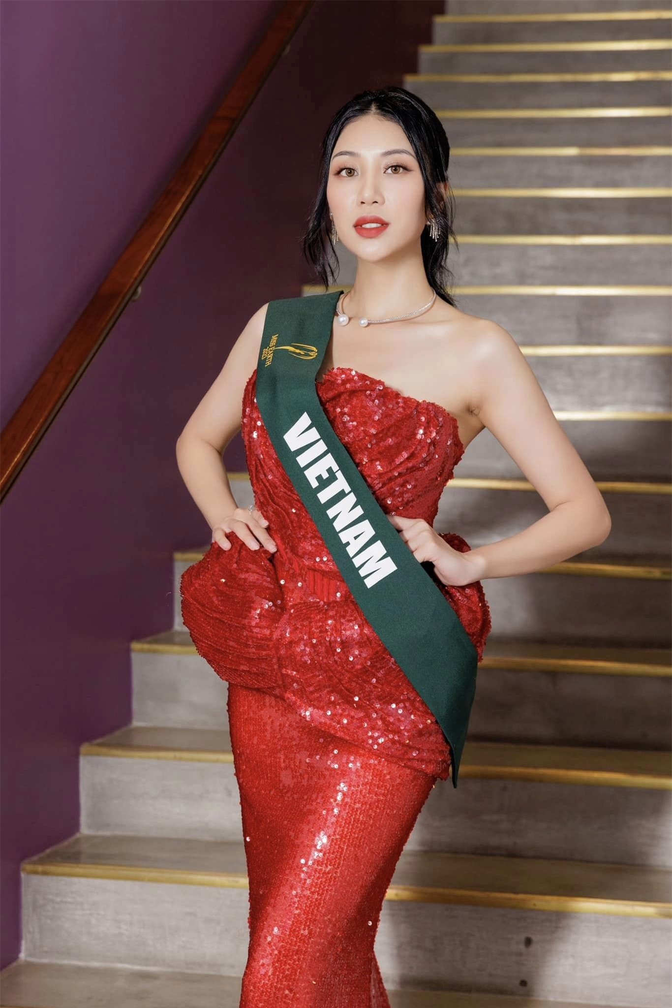 Nhan sắc ba người đẹp Việt vào đề cử Vẻ đẹp vượt thời gian ảnh 22