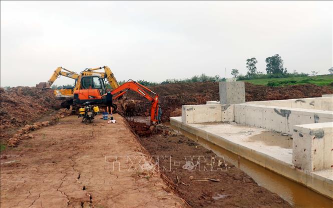 Hỗ trợ thi công đường dây 500kV mạch 3 qua địa phận tỉnh Thái Bình