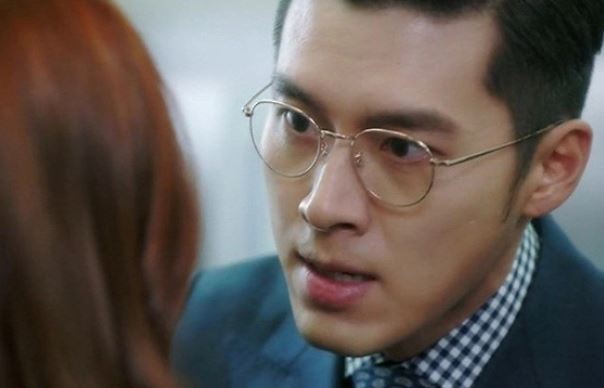 3 tháng sau ly hôn, vợ cũ liền tổ chức đám cưới, ngày đó tôi đến chung vui không ngờ lại phát hiện ra sự thật đau điếng