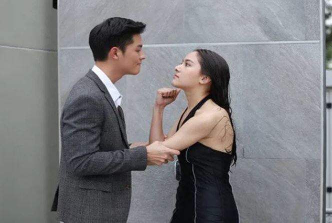 Anh chồng định xây nhà, tôi vừa nói sẽ biếu 50 triệu thì chồng giận dữ đưa ra một con số khiến tôi bàng hoàng