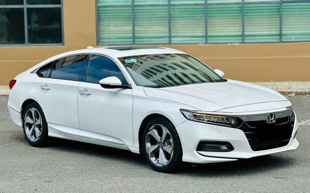 Sau 2 năm sử dụng, Honda Accord 2022 chạy lướt có giá bao nhiêu trên sàn xe cũ?