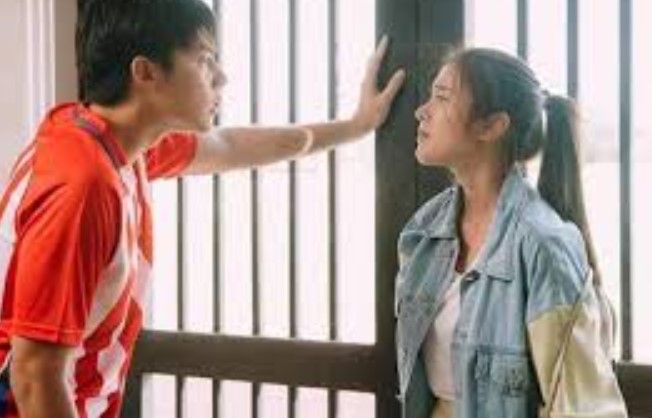 Đang mang bầu nên từ chối về quê chịu tang bố chồng, tôi chết điếng với thứ mẹ chồng gửi lên ngay sáng hôm sau