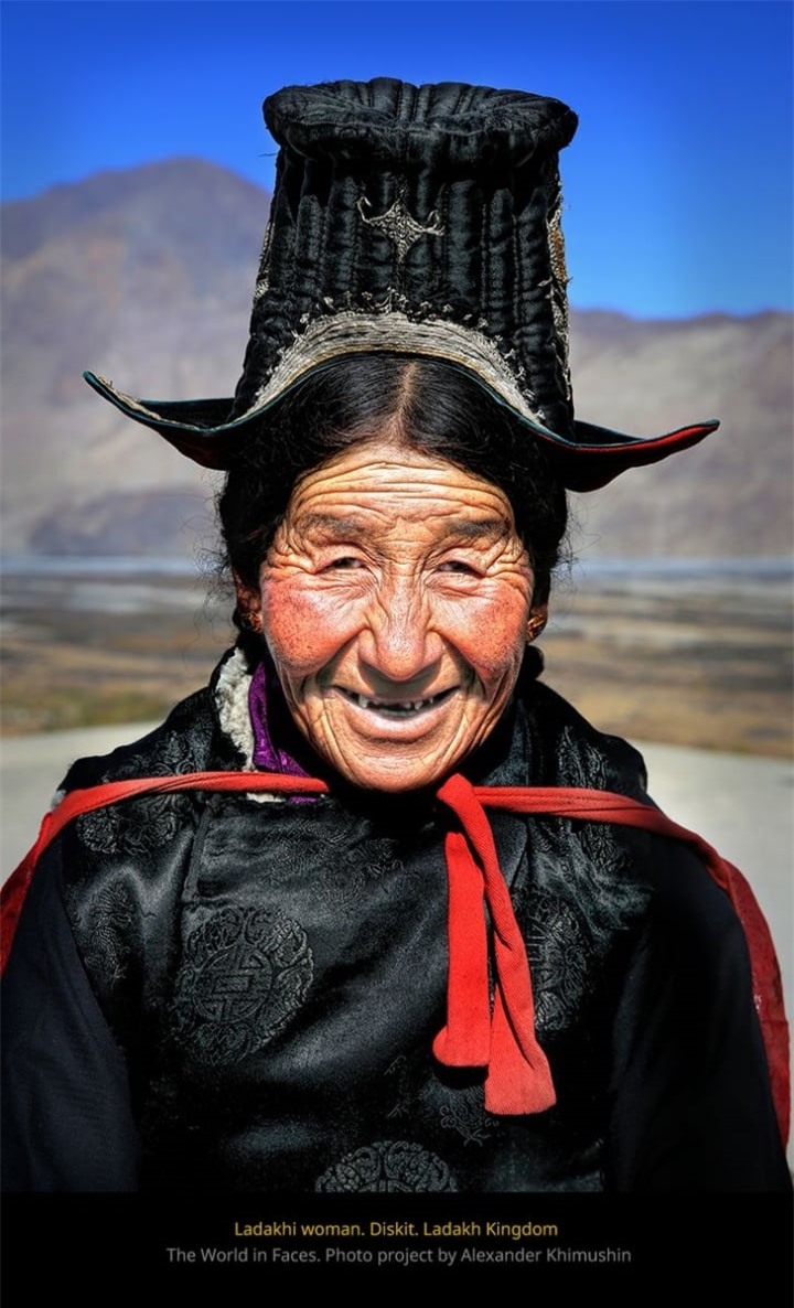 Ảnh chân dung tuyệt đẹp của người các dân tộc có nguy cơ tuyệt chủng - 17