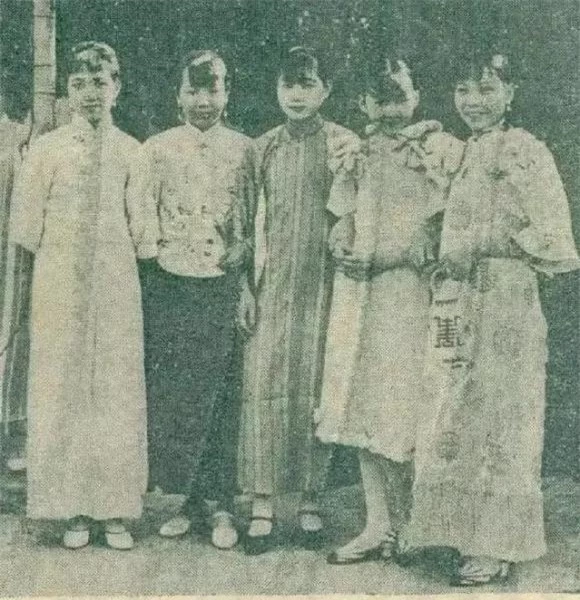 Trương Chức Vân, Nguyễn Linh Ngọc, ảnh hậu đầu tiên Trung Quốc