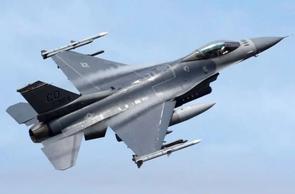 Công ty Nga treo thưởng cho việc bắn hạ tiêm kích F-16 đầu tiên ở Ukraine