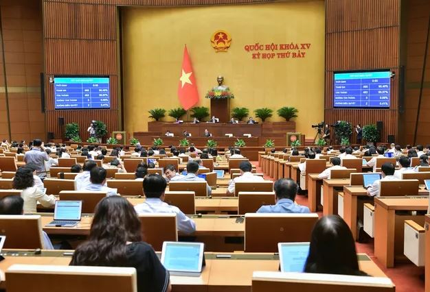 Quốc hội xem xét việc thi hành sớm Luật Đất đai và 3 luật khác từ 1/8/2024