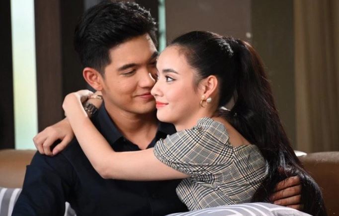 Bị người yêu cũ mỉa mai, chồng chưa cưới của tôi nhẹ nhàng nói một câu đủ khiến anh ta đỏ mặt nhục nhã