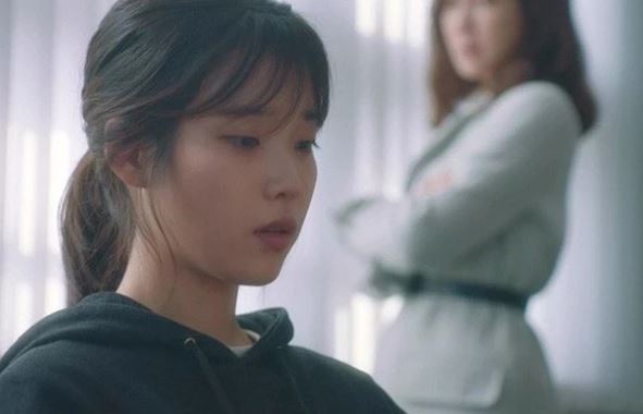 Em dâu phải vay từng đồng chữa bệnh cho con, chị chồng vay 3 cây vàng lúc trả lật lọng còn 2 cây mà vẫn mắng xơi xơi là ích kỷ!