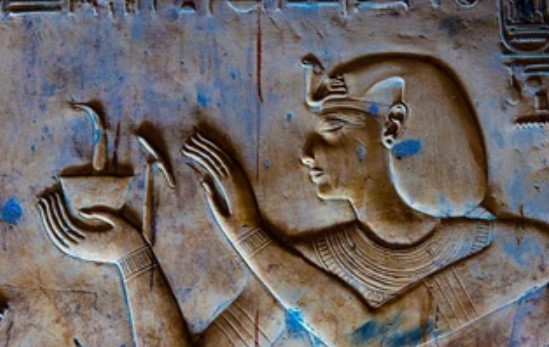 Sốc: Người Ai Cập phẫu thuật trị ung thư từ 4.300 năm trước