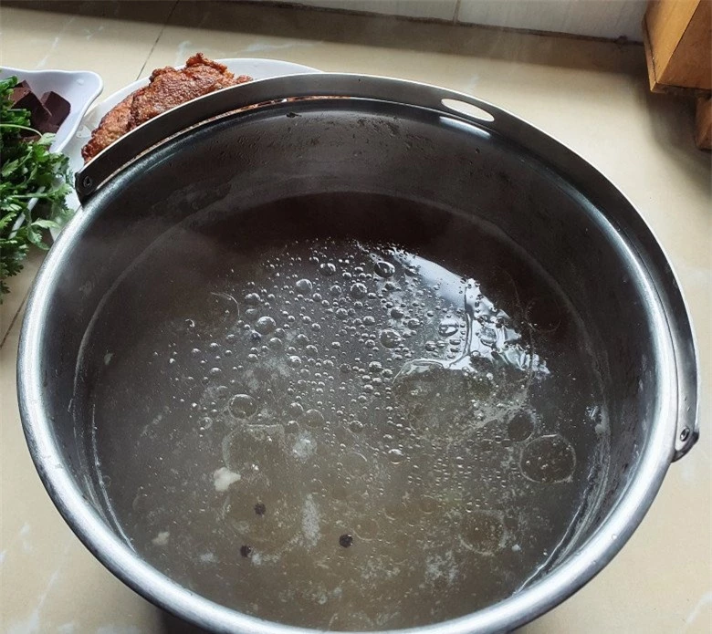 Cách nấu bánh canh chả cá Nha Trang thơm ngon, thấm đẫm hương vị biển - 3
