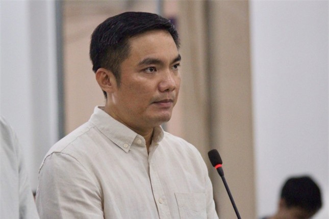 Vụ bảo kê sòng bạc tại Nha Trang: Cựu cảnh sát hình sự lĩnh án 4 năm tù ảnh 2