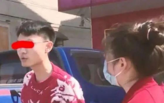 Chi h&#x1A1;n 1 t&#x1EF7; &#x111;&#x1EC3; c&#x1B0;&#x1EDB;i v&#x1EE3;, ng&#x1B0;&#x1EDD;i &#x111;&#xE0;n &#xF4;ng &#x111;&#xF2;i ly h&#xF4;n ch&#x1EC9; sau 3 th&#xE1;ng v&#xEC; l&#xFD; do n&#xE0;y