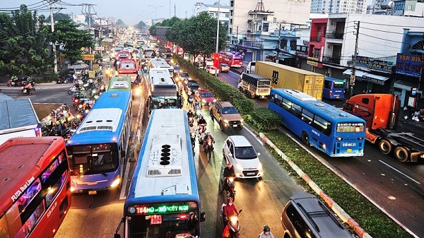 TP Hồ Chí Minh: Cần thu hút kiều hối để tháo gỡ “điểm nghẽn” hạ tầng 