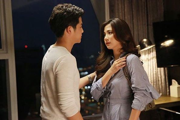 Tái hôn được chồng cũ mừng cưới 3 tỷ, đọc dòng thư tay đính kèm tôi vội bỏ hoa cưới tìm anh